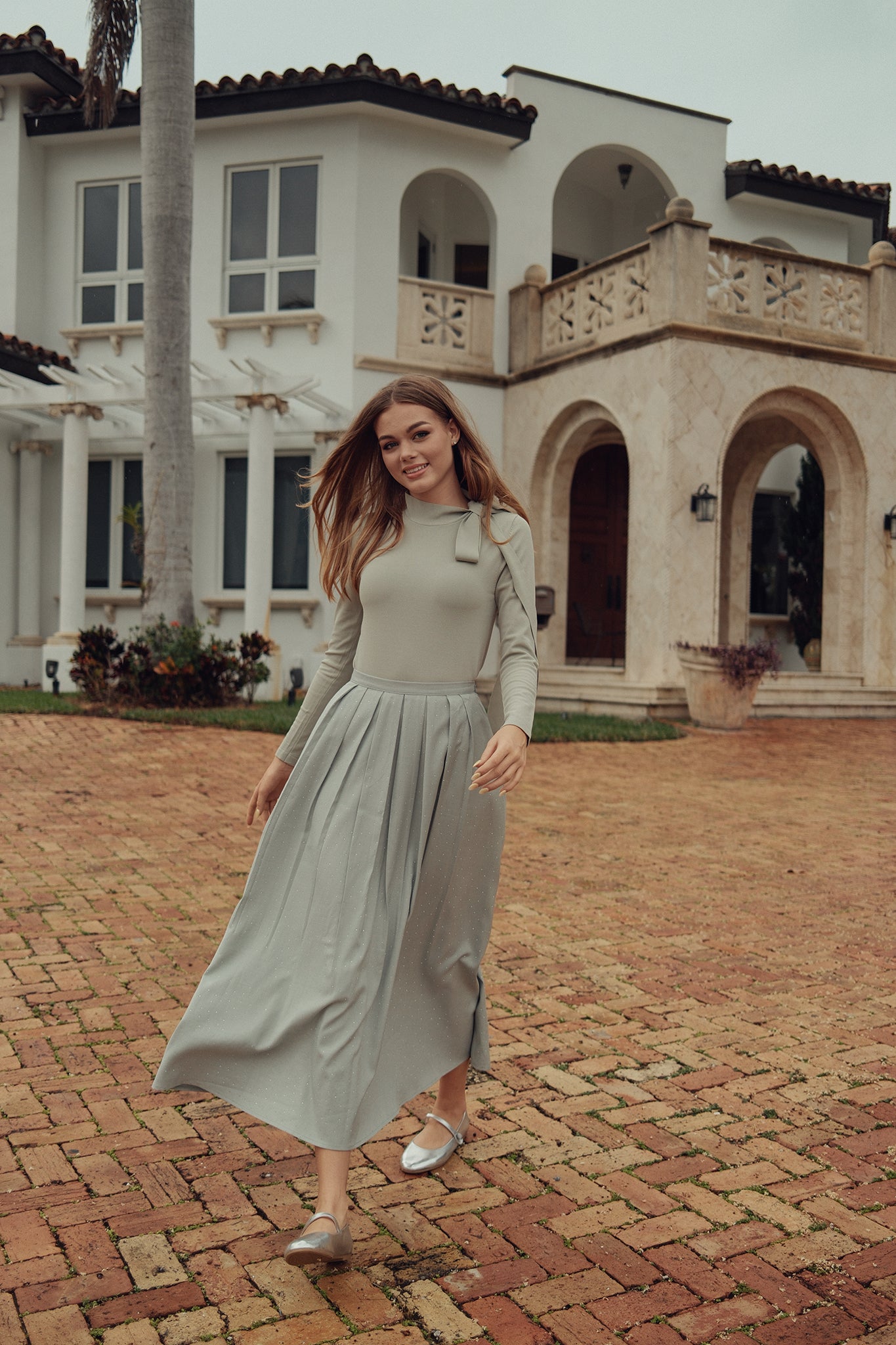 Side Bow Tie Sweater